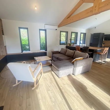 Zen House Le Porge